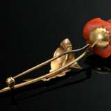 750 yellow gold pin with carved coral ‘rose’, 7.5g… - photo 3