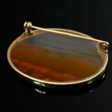 Oval 585 yellow gold pin with landscape agate plat… - фото 2