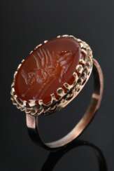 Large red gold 585/333 ring with antique carnelian…