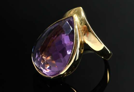 Large modern 750 yellow gold ring with faceted tea… - photo 1