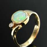Modern 585 yellow gold ring with opal cabochon and… - photo 1