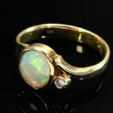 Modern 585 yellow gold ring with opal cabochon and… - photo 2