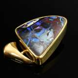 Handcrafted 750 yellow gold pendant with opal matr… - фото 1