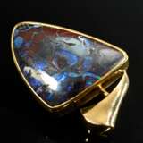 Handcrafted 750 yellow gold pendant with opal matr… - фото 2