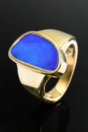 Handcrafted 750 yellow gold ring with irregular in… - фото 1 Handcrafted 750 yellow gold ring with irregular in… - фото 1