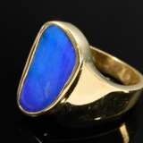 Handcrafted 750 yellow gold ring with irregular in… - фото 2