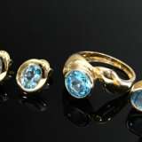 4 Various pieces of jewellery with blue topaz: ova… - фото 1