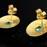 Pair of handmade 750 yellow gold stud earrings wit… - фото 2