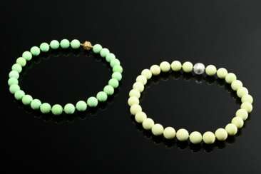 2 Various Wilm bead necklaces: Lemon chrysoprase w…