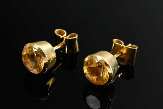 Pair of classic 750 yellow gold stud earrings with… - photo 1 Pair of classic 750 yellow gold stud earrings with… - photo 1