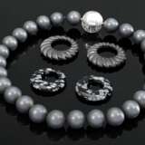 5 assorted jewellery items: pair of Wilm hematite … - photo 1
