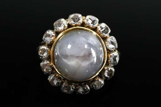 Delicate 750 yellow gold ring with star sapphire c… - photo 2