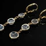 Pair of fashionable 585 yellow gold drop earrings … - фото 2