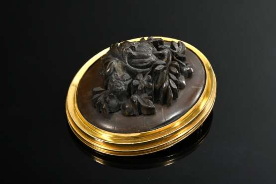 Oval yellow gold 750 pendant pin with late Biederm… - photo 1 Oval yellow gold 750 pendant pin with late Biederm… - photo 1