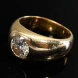 Solid yellow gold 750 band ring with solitaire dia… - photo 2