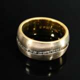 Wide matt yellow gold 750 band ring with 15 brilli… - photo 1