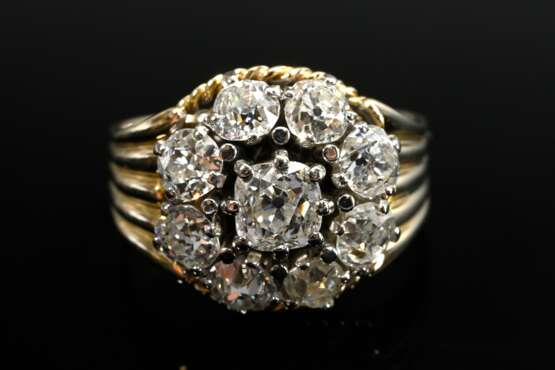585 yellow gold ring with large old-cut diamond fl… - photo 3 585 yellow gold ring with large old-cut diamond fl… - photo 3