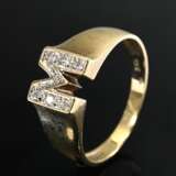 Small yellow gold 333 ring ‘M’ with octagonal diam… - фото 1