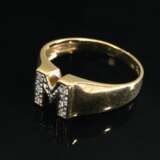 Small yellow gold 333 ring ‘M’ with octagonal diam… - фото 2
