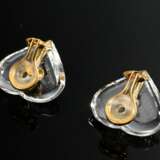 Pair of Baccarat ‘Coeur’ ear clips in clear crysta… - фото 3