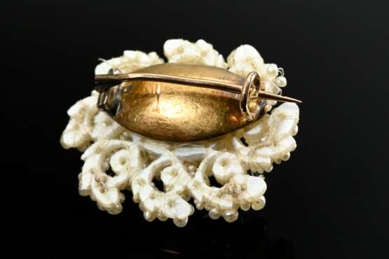 Victorian wedding brooch made of natural seed pear… - фото 2