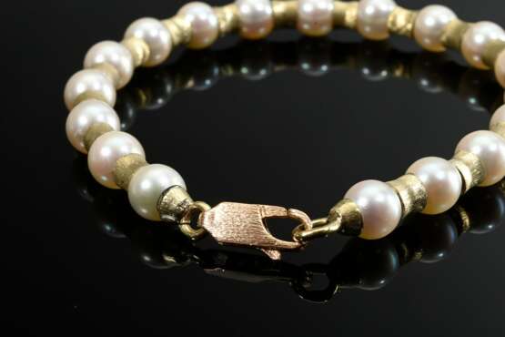 Feines Gelbgold 585 Armband mit Zuchtperlen und st… - Foto 2 Feines Gelbgold 585 Armband mit Zuchtperlen und st… - Foto 2