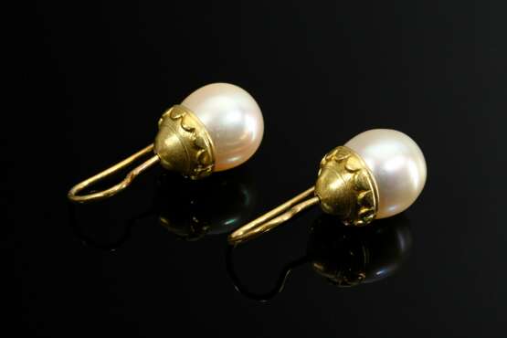 Pair of 750 yellow gold drop earrings with culture… - photo 2 Pair of 750 yellow gold drop earrings with culture… - photo 2