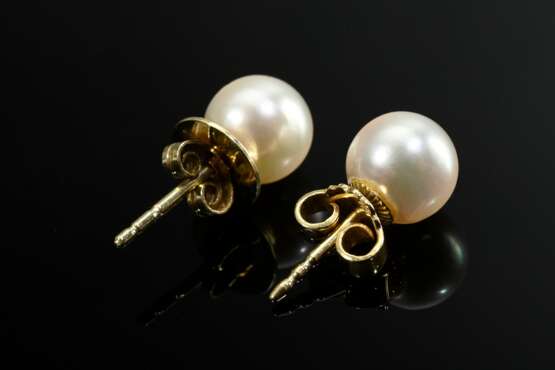 Pair of yellow gold 585 cultured pearl stud earrin… - фото 2