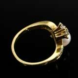 585 yellow gold ring with cultured pearl and diamo… - фото 3
