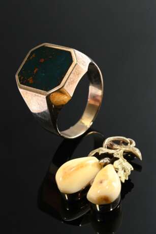 2 Various items of 333 yellow gold jewellery: sign… - фото 1