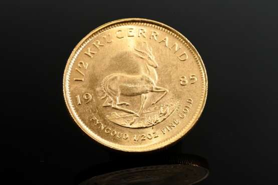 916 yellow gold Krugerrand coin ‘1/2 ounce South A… - photo 1