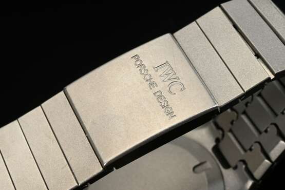 IWC titanium ‘Porsche Design’ chronograph, quartz,… - фото 4 IWC titanium ‘Porsche Design’ chronograph, quartz,… - фото 4