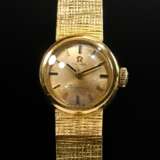 Small Omega yellow gold 750 ladies' wristwatch, ma… - фото 1