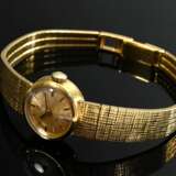Small Omega yellow gold 750 ladies' wristwatch, ma… - фото 2