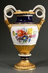 Large Meissen snake-handled splendid vase with an …