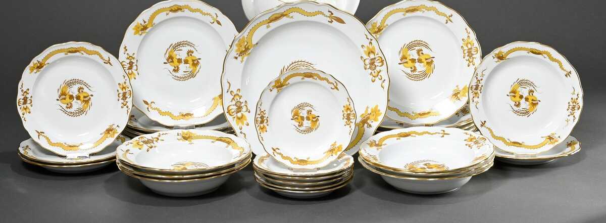 30 Pieces Meissen dinner service ‘Reicher gelber H…