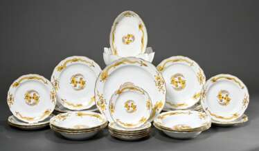 30 Pieces Meissen dinner service ‘Reicher gelber H…