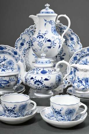 17 pieces of Meissen coffee/tea service ‘Onion Pat… - photo 1