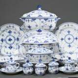 43 Pieces Royal Copenhagen ‘Musselmalet Blue flute… - photo 1