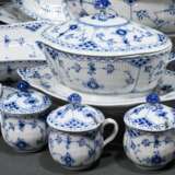 43 Pieces Royal Copenhagen ‘Musselmalet Blue flute… - photo 4