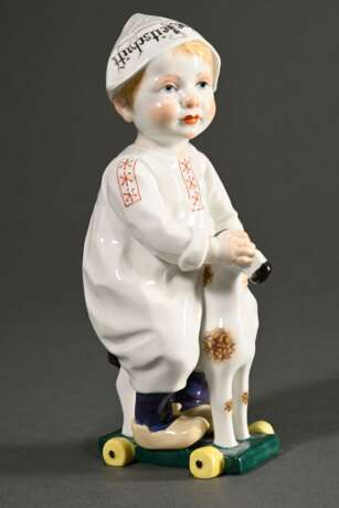 Meissen ‘Hentschelkind’ ‘Boy with Newspaper Cap’, … - фото 1 Meissen ‘Hentschelkind’ ‘Boy with Newspaper Cap’, … - фото 1