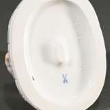 Meissen figurine ‘Boy with Locomotive’, porcelain … - photo 4