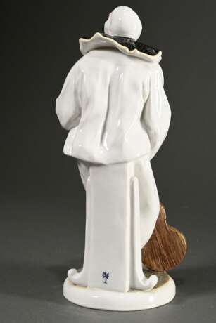 Karl Ens porcelain figurine ‘Pierrot with Guitar’ … - photo 2 Karl Ens porcelain figurine ‘Pierrot with Guitar’ … - photo 2