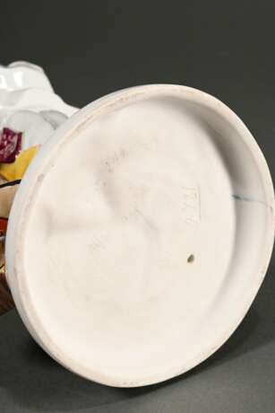 Karl Ens porcelain figurine ‘Pierrot with Guitar’ … - photo 4 Karl Ens porcelain figurine ‘Pierrot with Guitar’ … - photo 4