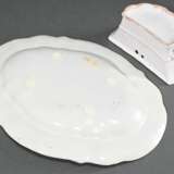 2 Various pieces of faience in Rococo style, consi… - фото 3