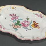 Large Arnhem faience plate with polychrome floral … - фото 2