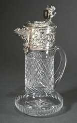 Kristall Schankkanne mit reich ornamentierter vers…