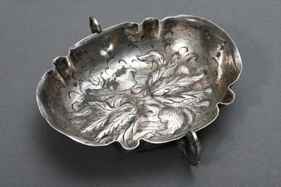 Oval brandy bowl with wavy sides and embossed moti… - photo 1 Oval brandy bowl with wavy sides and embossed moti… - photo 1