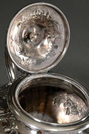 3 Piece Victorian tea set with embossed and finely… - photo 5 3 Piece Victorian tea set with embossed and finely… - photo 5