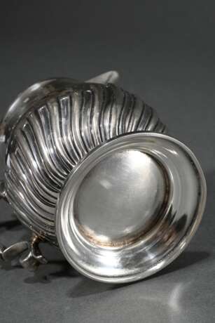 English milk jug with curved fluted pattern on sph… - photo 3 English milk jug with curved fluted pattern on sph… - photo 3